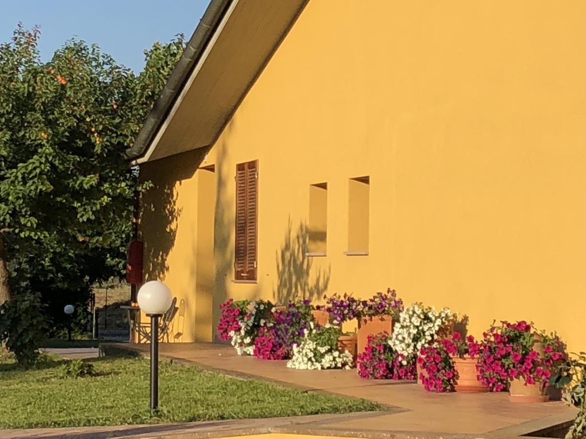 Le Macerine Hotel Castiglione del Lago Exterior photo